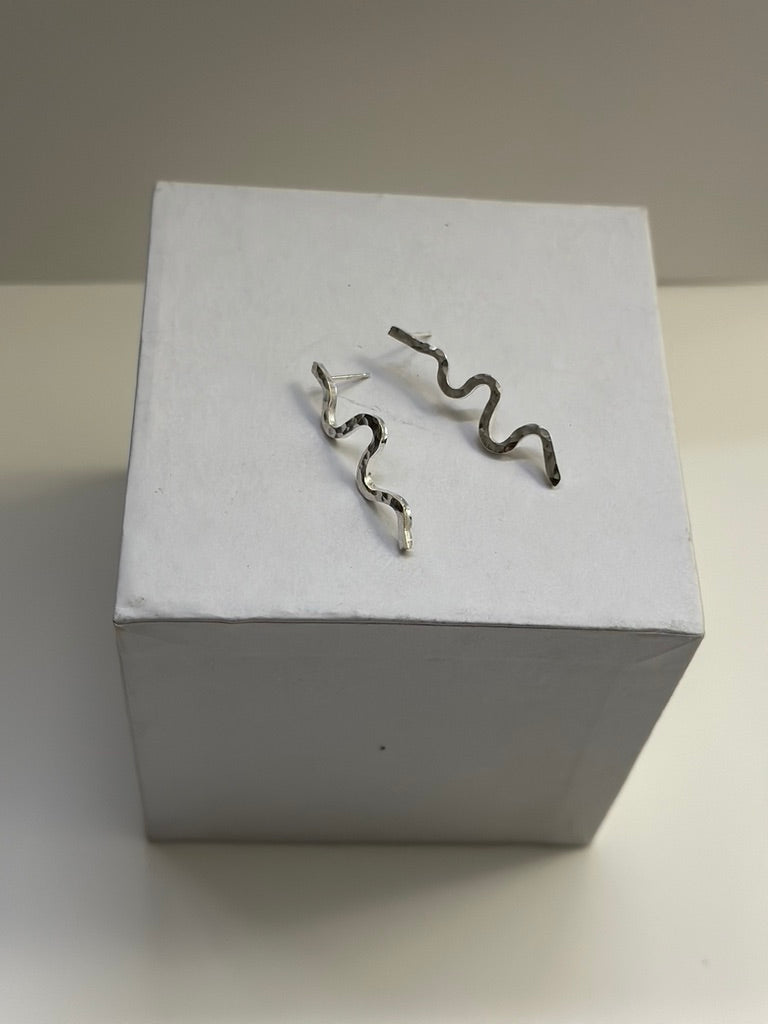 squiggle studs