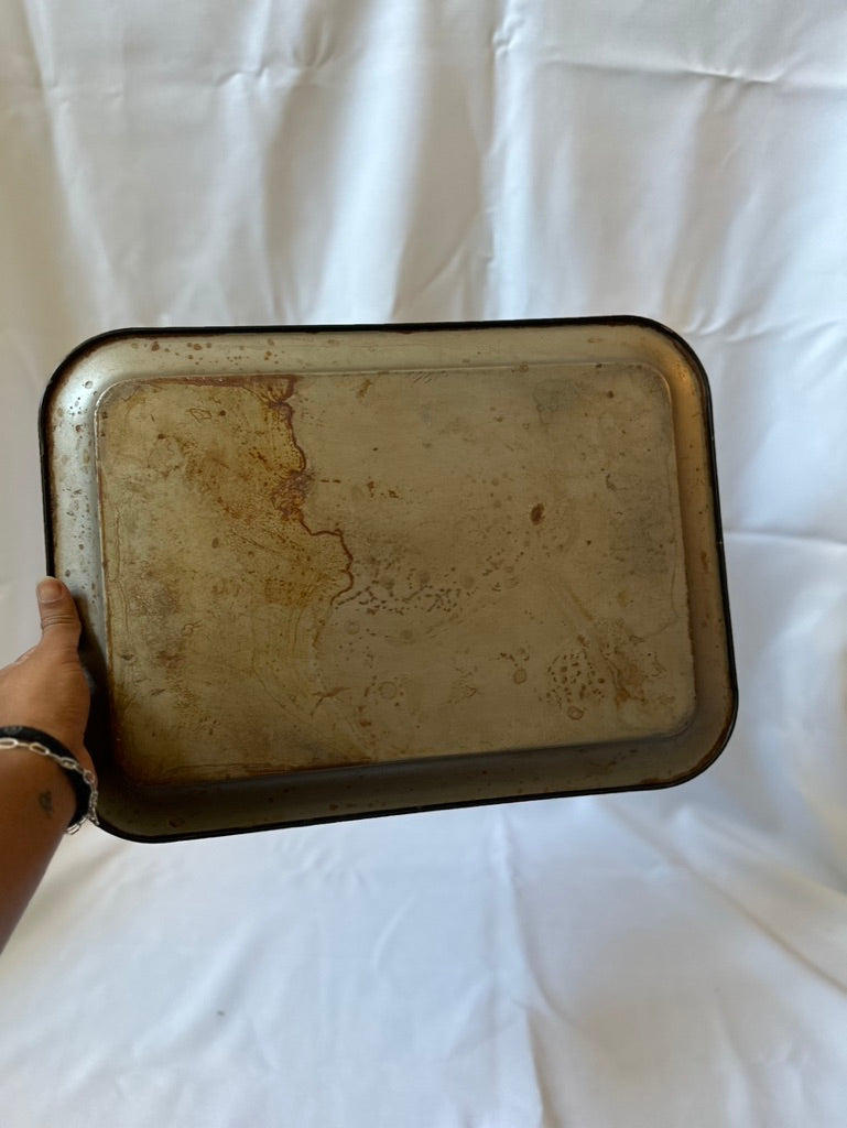 painted metal tray